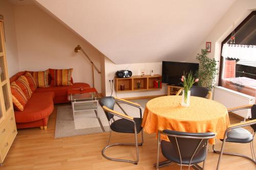 Ferienwohnungen Haus Albert in Grossheubach