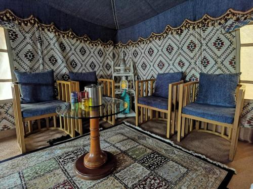 Facilities, Alsarmadi Desert Camp in A'Sharqiyah Sands (Wahiba)