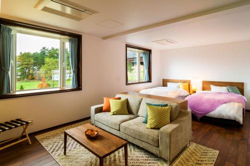 Large Twin Room