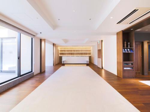 Lobby, HOTEL MYSTAYS Aomori Station in Aomori