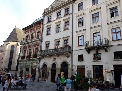 RynOK 25 Elite Lviv Center