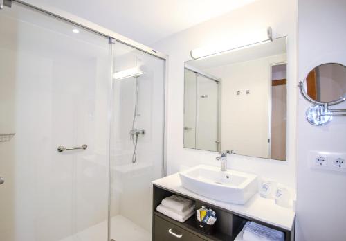 Hotel Vista Park - image 13