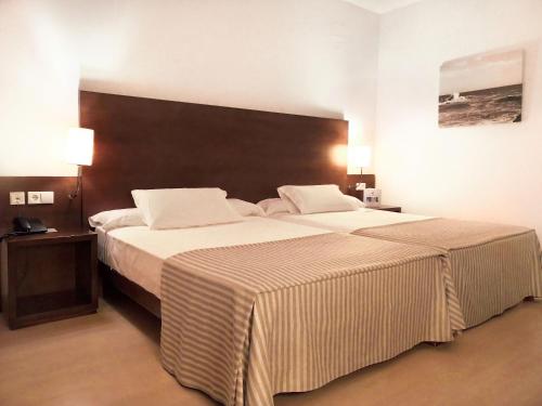 Photo - Garbí Costa Luz