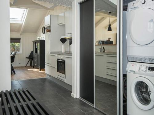 Holiday home Hvide Sande XXIII - image 8