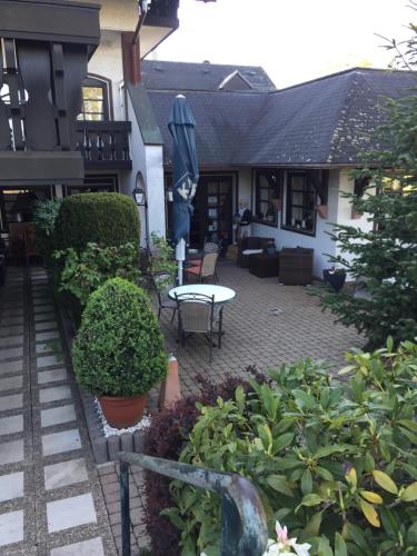 . Landhaus Waldziegelhütte