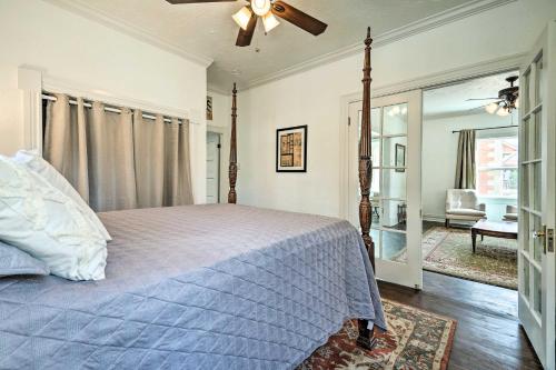 Charming Colorado Springs Retreat with Hot Tub!