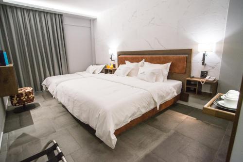 Palmyra Beach Hotel, Atene (foto 8)