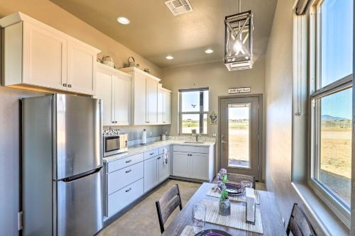 Modern Elgin Home: Walk to Wineries + Pets Welcome - Whetstone, SC