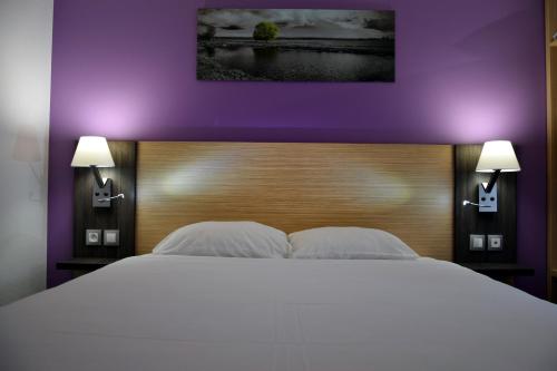 Hotel Bleu France - Contact Hotel - image 2