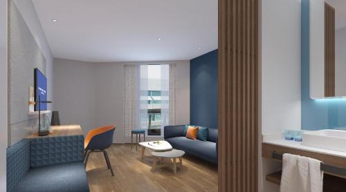 room detail thumbnail 2