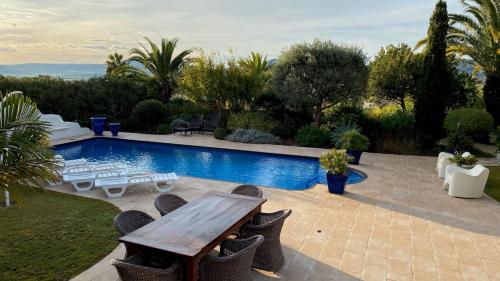 Villa Flores - image 10