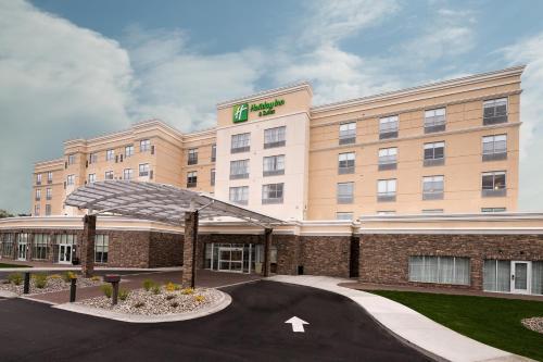 Holiday Inn Hotel & Suites - Mount Pleasant, an IHG Hotel