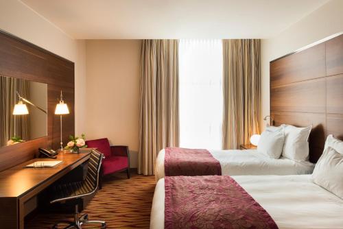 room detail thumbnail 1