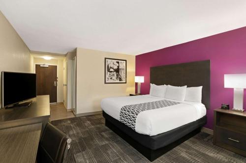 King Room - Mobility Access/Non-Smoking