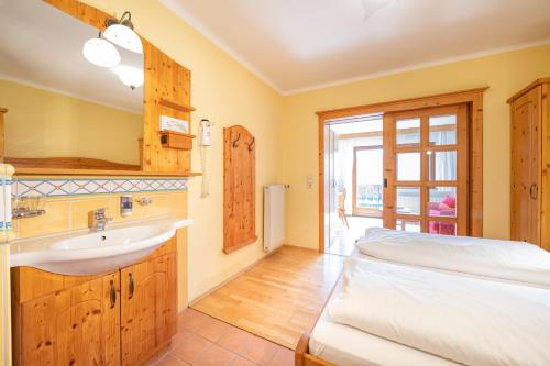 Dorfhotel Mayer - image 7