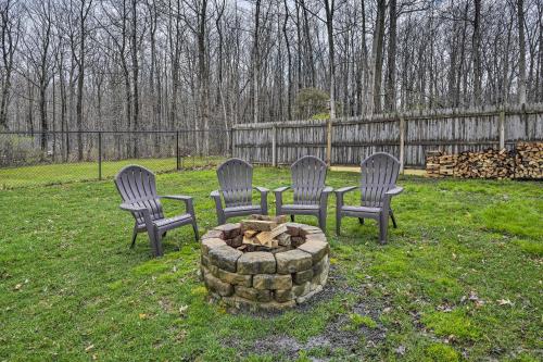 Canandaigua Lake House with Lake View and Fire Pit! - main image