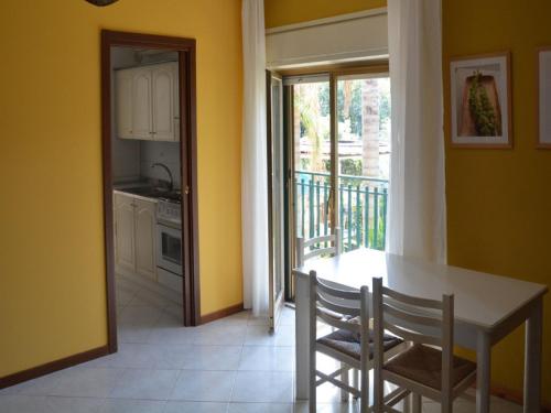 Lavish Holiday Home in Mascali with Private Swimming Pool gîte à louer Fondachelo