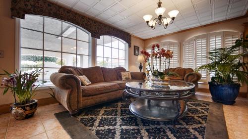 Előcsarnok, SureStay by Best Western Camarillo in Camarillo