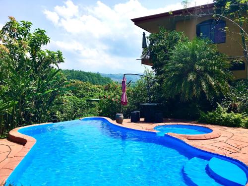 Jardin, Hotel Vista Linda Montana in Alajuela