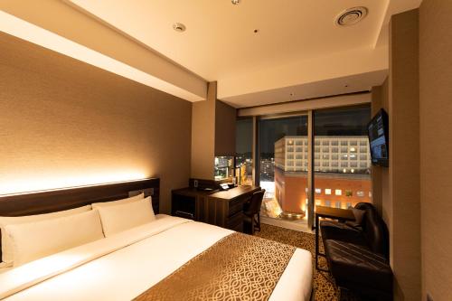 Superior Double Room image 3