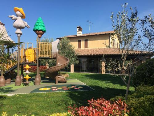 Casa in campagna a due passi dal mare, Pisa (foto 8)