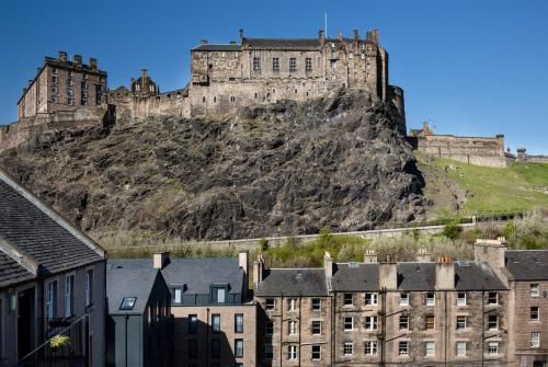 Picture of Castle Vista, Grassmarket Apartment