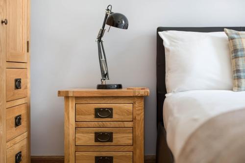 Castle Vista Grassmarket Apartment - image 9