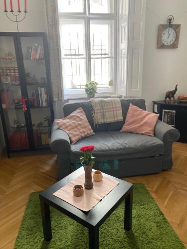  Cozy Studio Flat in the heart of Budapest in Budapest