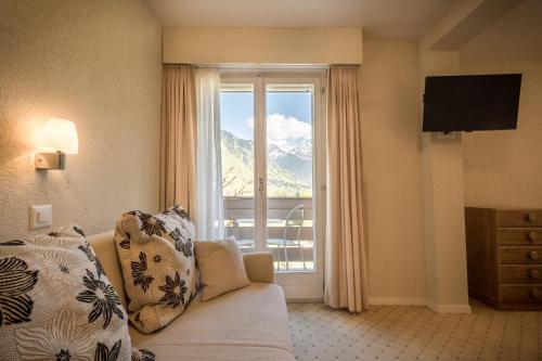 room detail thumbnail 0