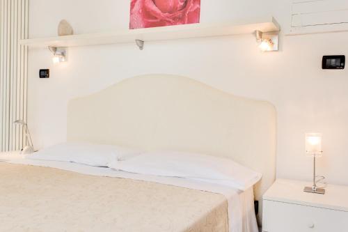 Hotel Flora - image 4