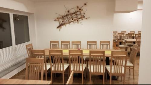 Hotel and Restaurant Ana