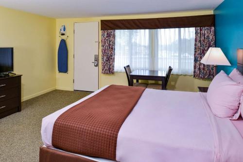 Rodeway Inn