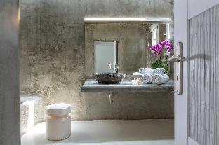 Ostraco Suites - image 4