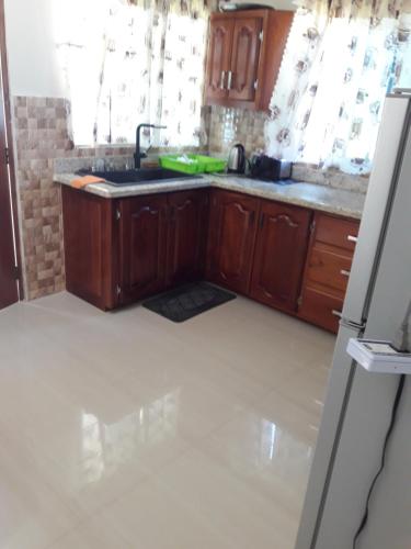 Cocina, Paradise Place Grande King in Discovery Bay