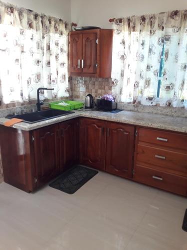 Cocina, Paradise Place Grande King in Discovery Bay