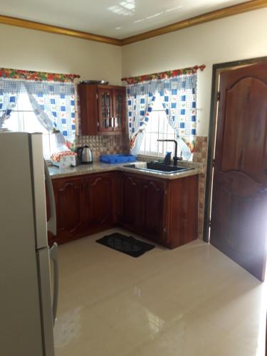 Cocina, Paradise Place Grande King in Discovery Bay