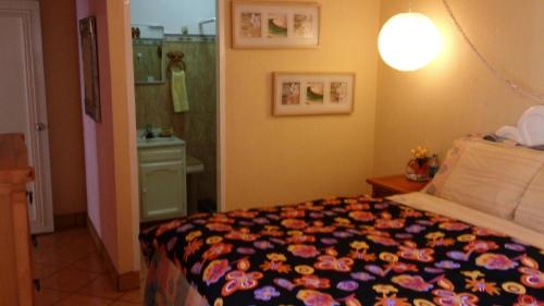 Welcome To Casa OLE Playas de Tijuana 5-Rooms 14-Guests close to Shoping Center & Beach, Tijuana