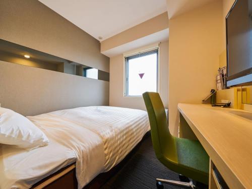 Super Hotel Kashima Room Type - Small Double Room