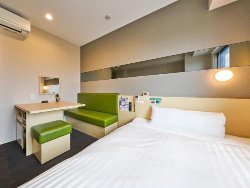 Super Hotel Kashima Room Type - Deluxe Double Room