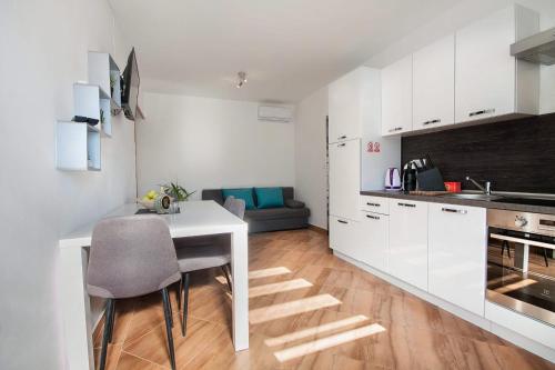 Konyha, Apartments Escape in Dreznik Grad