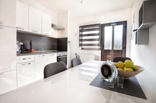 Létesítmények, Apartments Escape in Dreznik Grad