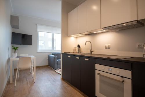 Mustamäe Apartments next to Shops & Cinema - Free parking Room Type - Studio