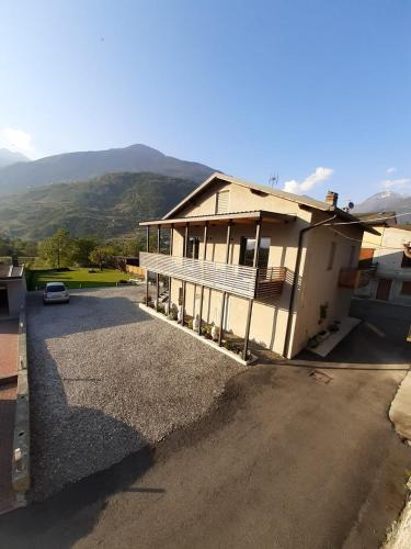 Deluxe Apartment with Garden View