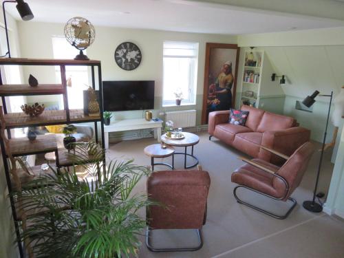  Holiday apartment with free parking Boven Jan Enkhuizen in Enkhuizen