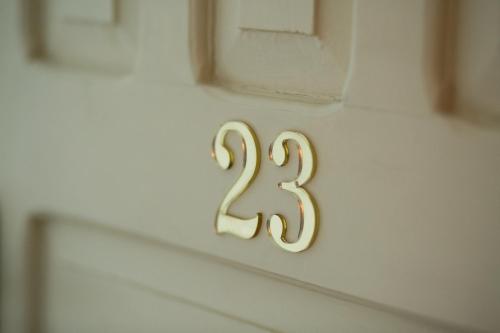 corner 11