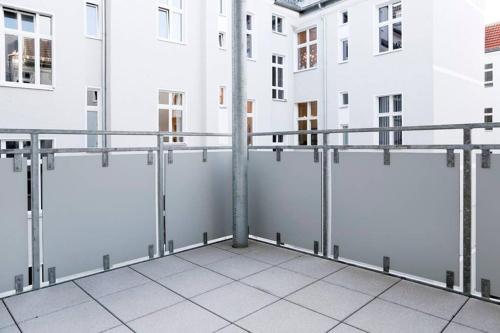 SC 06 by ROCKCHAIR Apartments l SUPERHOST Status l 4 Bedrooms Boxspringbeds 2 Bathrooms Balcony Elevator - Cozy Family & Business Flair welcomes you!, Berlín (foto 10)
