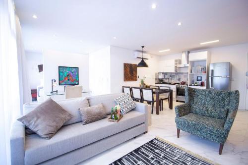 Loft Design, Amplo, Modern com Ar Condicionado em Alto de Pinheiros, São Paulo