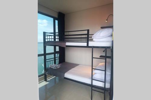 New! One Residences Condo Apt for 5pax, Beside Ferry Terminal