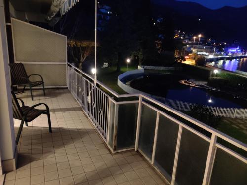 Balcony/terrace, Appartamento per 4 persone - Caray Park - Sale Marasino - Lago d'Iseo in Marone
