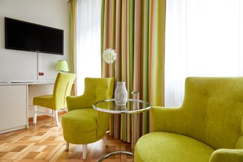 Hotel Schmid & Alfa - main image